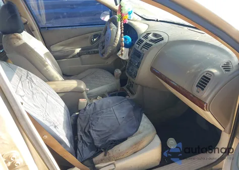 2005 Chevrolet Malibu Ls from USA, damaged, VIN 1G1ZT54825F201584